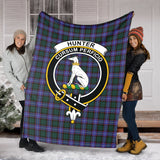 Clan Hunter Modern Crest Tartan Blanket UC380