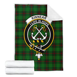 Clan Kinnear Crest Tartan Blanket UC418